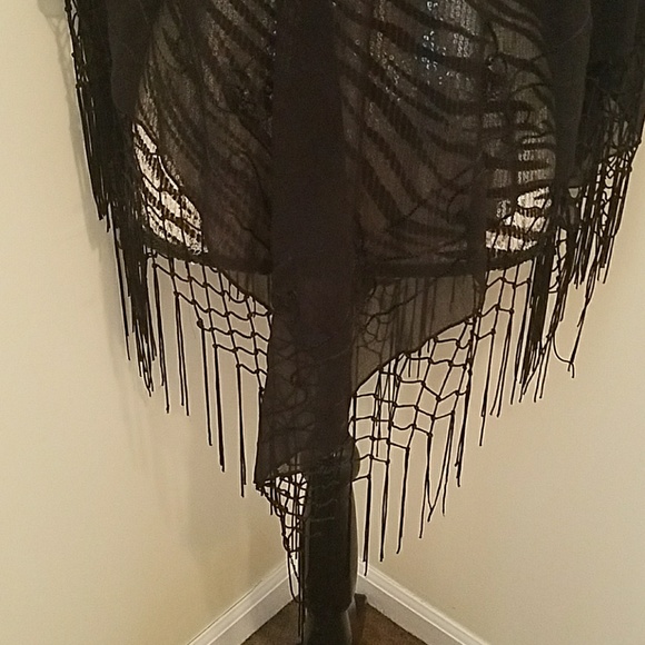 BeWare sheer poncho - Picture 3 of 3